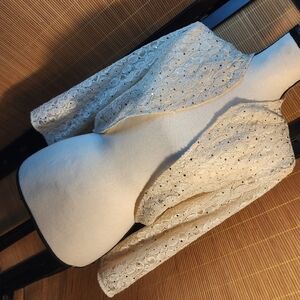 Jessica Howard Elegant Cream Lace Bolero Jacket